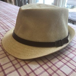 GUC Fedora with brown belt style band.